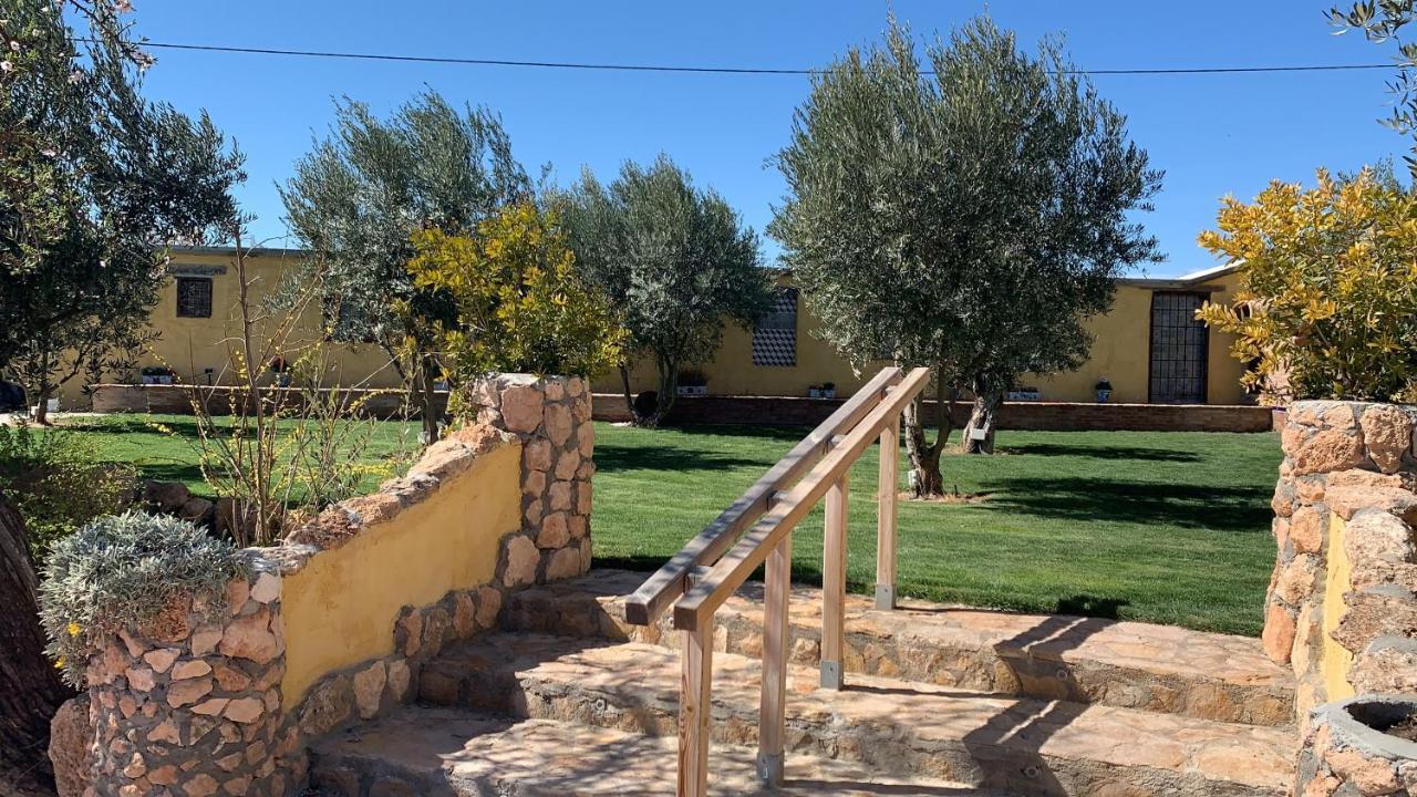 Cortijo Bustamante Guest House Baza Exterior photo